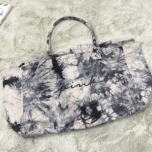 🎉3/$10 Duffle bag